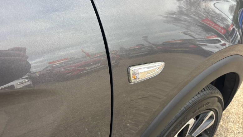 Vauxhall Crossland 1.2 Turbo [130] Design 5dr Auto Petrol Hatchback